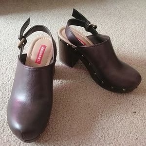 Platform indie clogs